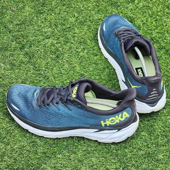 HOKA CLIFTON 8 - Mens Athletic Shoes - SIZE 10D - Picture 4 of 9